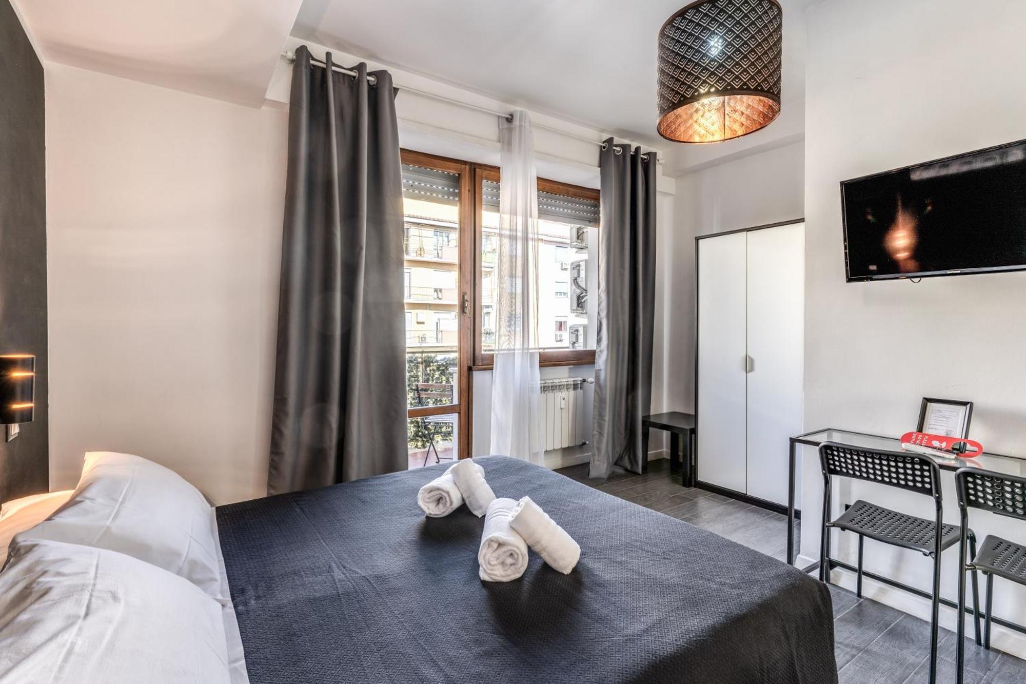 Radio Hotel — Bilder 3